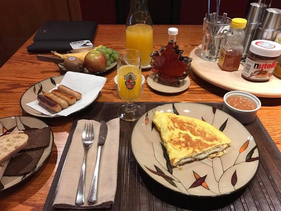 A La Carte Bed & Breakfast 몬트리올 외부 사진